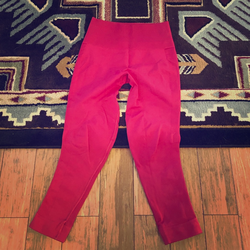 Lulu lemon pants, never worn!